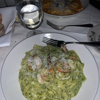 Il Terrazzo Carmine - Fettuccine Al Pesto Con Gamberi - Italian Near Me - Seattle, Washington Il Terrazzo Carmine - Fettuccine Al Pesto Con Gamberi - Italian Near Me - Seattle, Washington