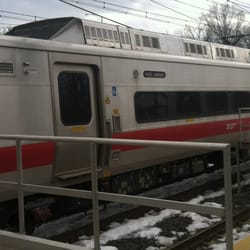 Stratford Train Station - Sisterpalooza officially over