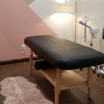 Le Petit Spa Boutique - Facial room - Waxing Near Me - Frisco, Texas Le Petit Spa Boutique - Facial room - Waxing Near Me - Frisco, Texas