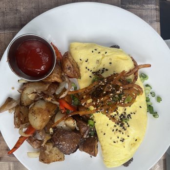 Uahi Island Grill - Hawaiian Near Me - Kailua, Hawaii