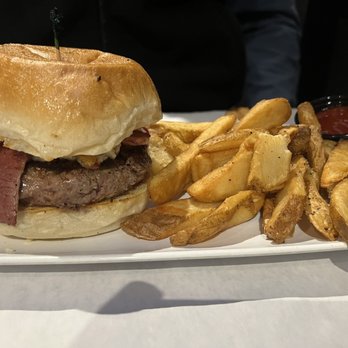 1885 Grill - 1885 Burger - Seafood Near Me - Acworth, Georgia 1885 Grill - 1885 Burger - Seafood Near Me - Acworth, Georgia