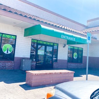 Dollar Tree - Dollar Tree Entrance - Discount Store Near Me - Henderson, Nevada Dollar Tree - Dollar Tree Entrance - Discount Store Near Me - Henderson, Nevada