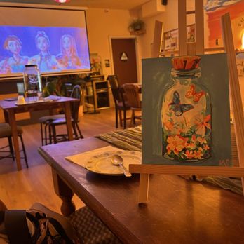 Sunset Commons - Movie night and paint by numbers - Paint & Sip Near Me - San Francisco, California Sunset Commons - Movie night and paint by numbers - Paint & Sip Near Me - San Francisco, California