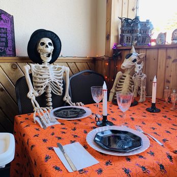 Cedarwood Family Restaurant - Guess they have been waiting awhile for their food - Breakfast & Brunch Near Me - Onamia, Minnesota Cedarwood Family Restaurant - Guess they have been waiting awhile for their food - Breakfast & Brunch Near Me - Onamia, Minnesota
