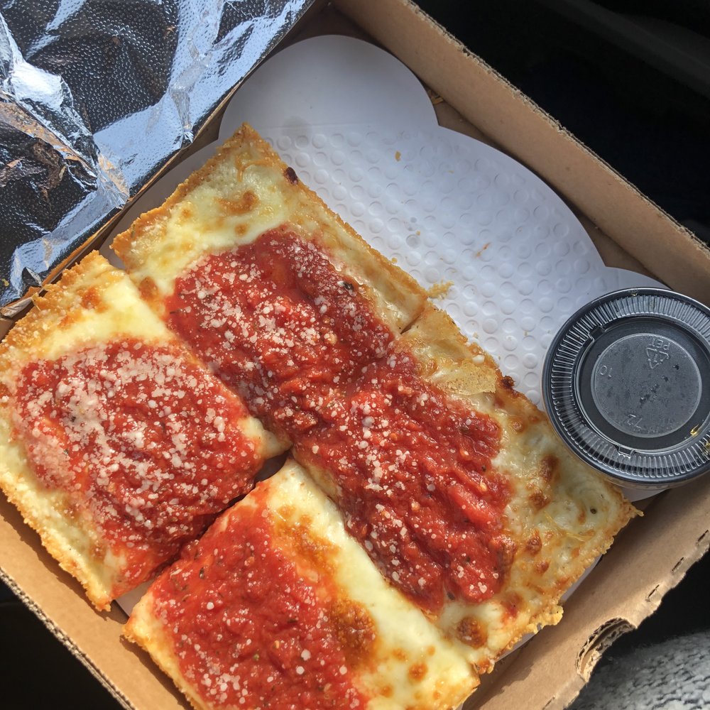 Futuro - Detroit-style cheese - Pizza Near Me - Indianapolis, Indiana Futuro - Detroit-style cheese - Pizza Near Me - Indianapolis, Indiana