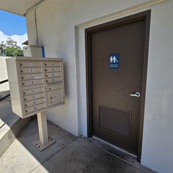 Nuuanu Shopping Plaza - Mailboxes for businesses here and restroom for customers who get a key - Shopping Centers Near Me - Honolulu, Hawaii Nuuanu Shopping Plaza - Mailboxes for businesses here and restroom for customers who get a key - Shopping Centers Near Me - Honolulu, Hawaii
