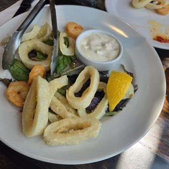 Vivo Pizza+Pasta - Seafood friti - Italian Near Me - Toronto, Ontario Vivo Pizza+Pasta - Seafood friti - Italian Near Me - Toronto, Ontario