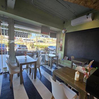 Infusion Art Caffe - Sitting área - Breakfast & Brunch Near Me - El Paraje, BCS Infusion Art Caffe - Sitting área - Breakfast & Brunch Near Me - El Paraje, BCS