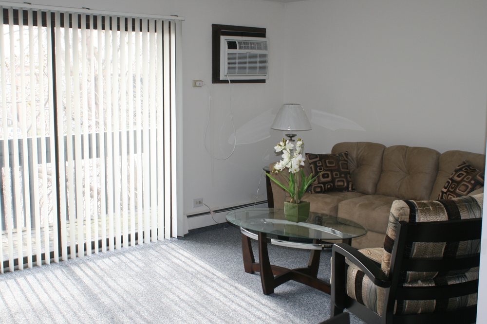 DYNASTY PROPERTIES 250 Yates Ave, Calumet City, IL Yelp