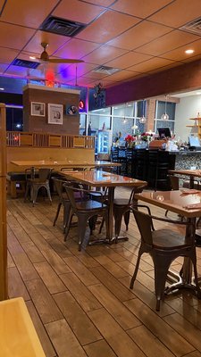 Varee Asian Cafe & Bakery by null