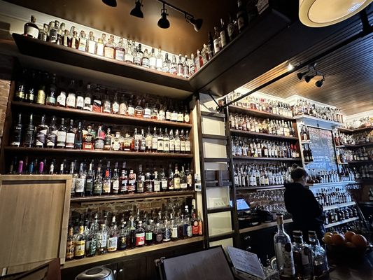Old Kentucky Bourbon Bar by null