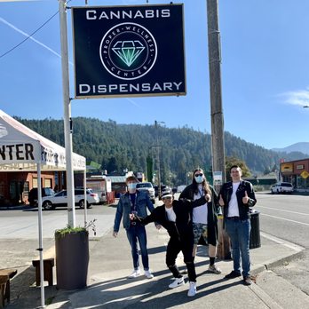Proper Wellness Center - Cannabis Dispensaries Near Me - Rio Dell, California