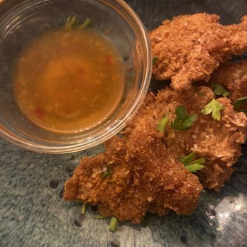 Travia Natural Wines & Food - Schnitzel - Wine Bars Near Me - Lagos, 08
