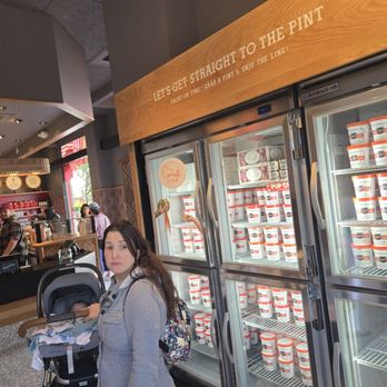 Salt & Straw - Ice Cream & Frozen Yogurt Near Me - Tigard, Oregon Salt & Straw - Ice Cream & Frozen Yogurt Near Me - Tigard, Oregon