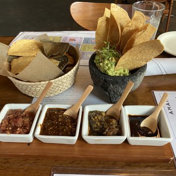 Amano - Salsa flight and Guacamole. - Cocktail Bars Near Me - Caldwell, Idaho