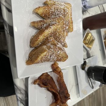 Hart + Soul Cafe - French toast - Breakfast & Brunch Near Me - Cape Coral, Florida