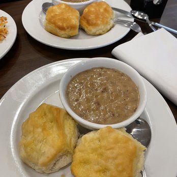 Bob Evans - Sausage Gravy & Biscuits - American Near Me - Kansas City, Kansas