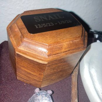 Peaceful Paws Cremation & Memorials - Pet Cremation Services Near Me - Vancouver, Washington Peaceful Paws Cremation & Memorials - Pet Cremation Services Near Me - Vancouver, Washington