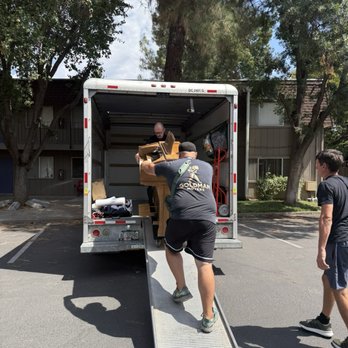 Goldman Movers - Unloading truck - Movers Near Me - Sacramento, California