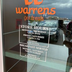 Warren’s South Jordan - Store hours posted on door
