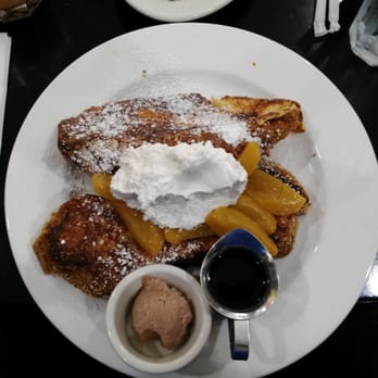 Bea Bea's - Peaches & Crunch French Toast - Coffee & Tea Near Me - Burbank, California Bea Bea's - Peaches & Crunch French Toast - Coffee & Tea Near Me - Burbank, California
