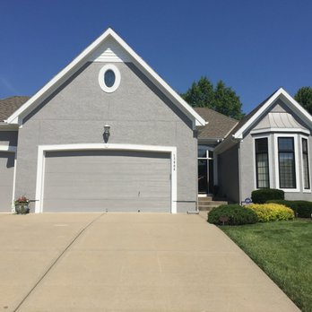 Robles Painting - Painters Near Me Robles Painting - Painters Near Me