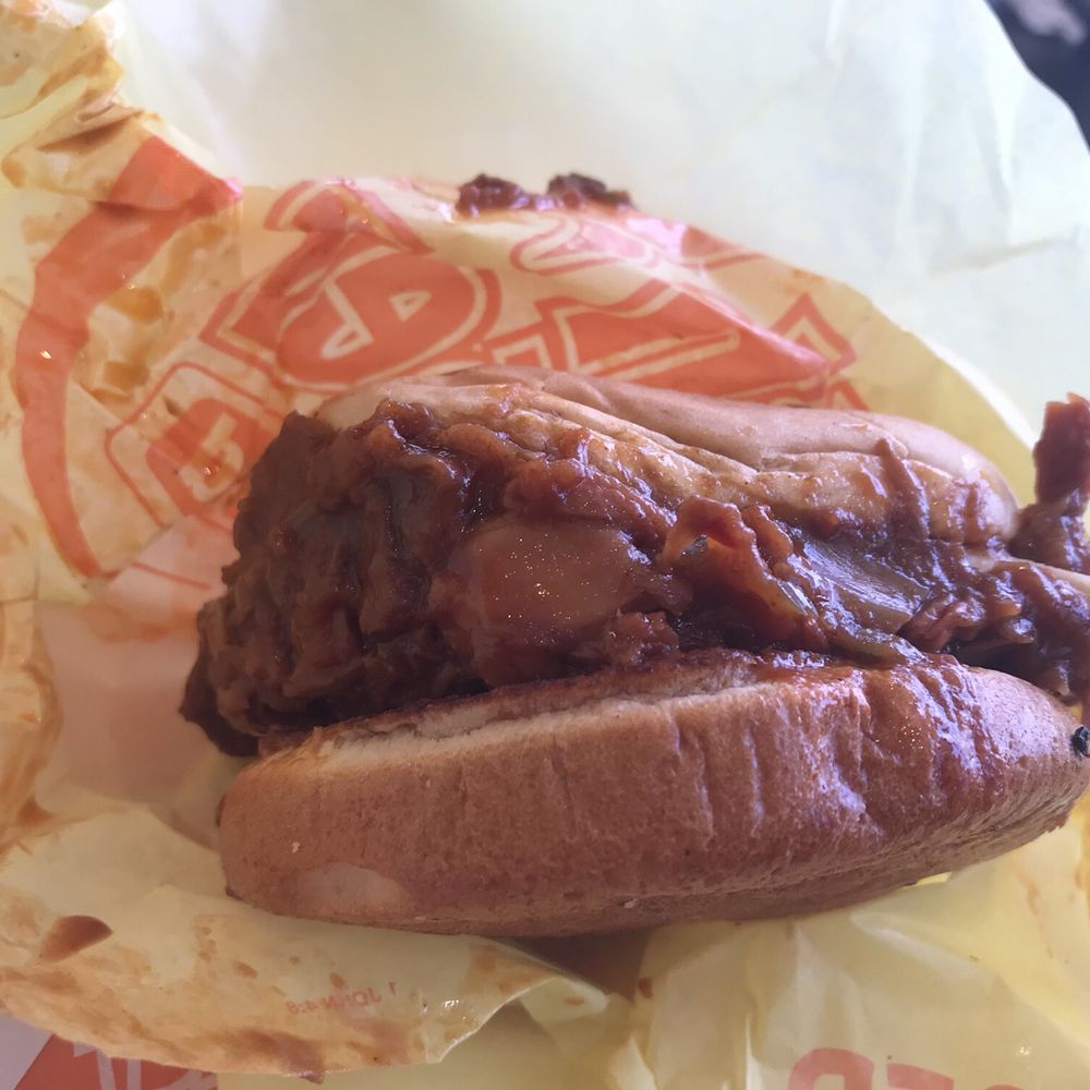 Earth Burger - JackFruit Pulled Pork it is really good - Burgers Near Me - San Antonio, Texas