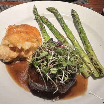 Dry Creek Grill - Filet Mignon - American Near Me - San Jose, California