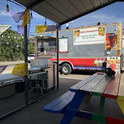 Flama Oaxaqueña Taco Truck - Outside seating