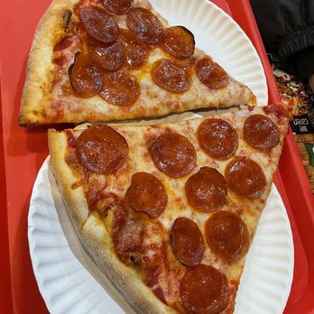 La Familia Katonah - Pizza Near Me - Katonah, New York La Familia Katonah - Pizza Near Me - Katonah, New York