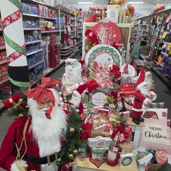 Dollar General - Holly Dolly christmas - Grocery Near Me - Bristol, Virginia Dollar General - Holly Dolly christmas - Grocery Near Me - Bristol, Virginia