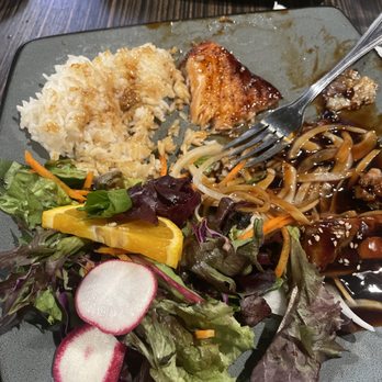Sushiya - Salad, rice and salmon - Sushi Bars Near Me - San Dimas, California