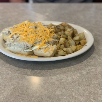 Red Truck Cafe - Smothered Biscuits - Breakfast & Brunch Near Me - Plano, Texas