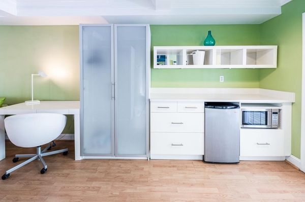 Canalside Inn by null