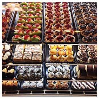 F Monteleone Bakery & Cafe - Pastries - Bakeries Near Me - Brooklyn, New York F Monteleone Bakery & Cafe - Pastries - Bakeries Near Me - Brooklyn, New York
