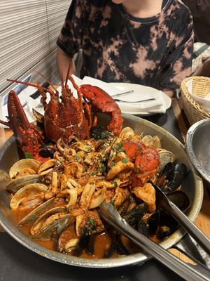 The Daily Catch North End by null