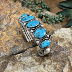 Black Arrow Native American Jewelry & Art