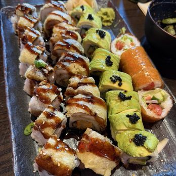 Blue Sushi Sake Grill - Vegan South Pacific, Shittake to me, Green Goddess, VLT - Sushi Bars Near Me - Chicago, Illinois Blue Sushi Sake Grill - Vegan South Pacific, Shittake to me, Green Goddess, VLT - Sushi Bars Near Me - Chicago, Illinois