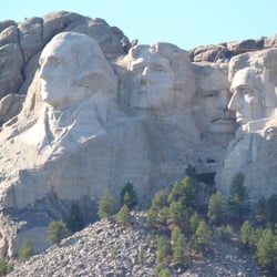 Black Hills Car Rentals - Mt Rushmore