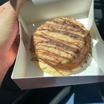 Crumbl - Medford - Bakeries Near Me - Medford, Massachusetts Crumbl - Medford - Bakeries Near Me - Medford, Massachusetts