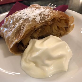 Caffè Tommaseo - strudel - Cafes Near Me - Trieste, TS Caffè Tommaseo - strudel - Cafes Near Me - Trieste, TS