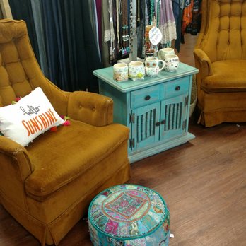 Frou Frou Boutique - Accessories Near Me - Alabaster, Alabama Frou Frou Boutique - Accessories Near Me - Alabaster, Alabama