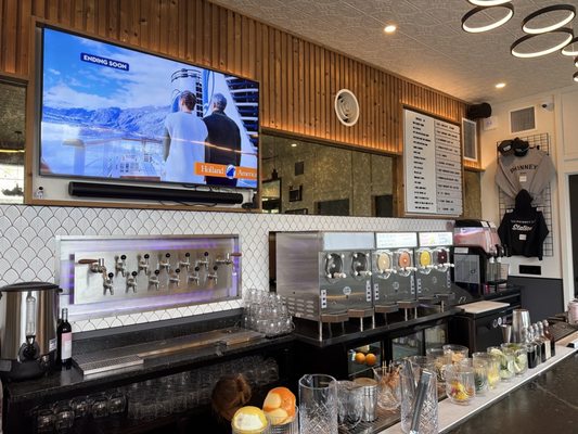 Phinney Station by null