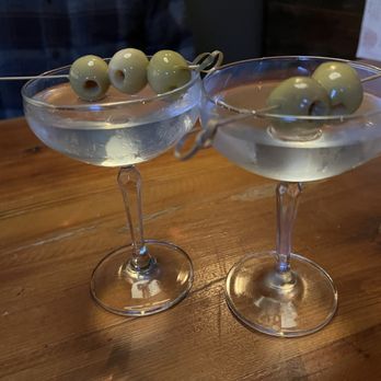 Muddy Waters Oyster Bar - Martinis. - Cocktail Bars Near Me - Pittsburgh, Pennsylvania Muddy Waters Oyster Bar - Martinis. - Cocktail Bars Near Me - Pittsburgh, Pennsylvania