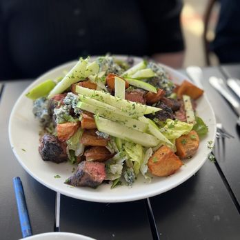 Plums Cafe - Steak Salad - Breakfast & Brunch Near Me - Costa Mesa, California Plums Cafe - Steak Salad - Breakfast & Brunch Near Me - Costa Mesa, California