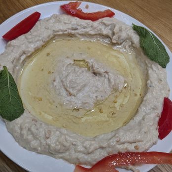 Esra - Baba ghanousch - Arabic Near Me - Berlin, BE