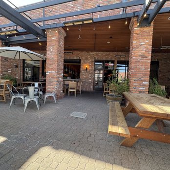 COMO - Outdoor patio - Mexican Near Me - Truckee, California