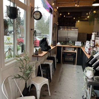 egghole - Breakfast & Brunch Near Me - Lakewood, Washington