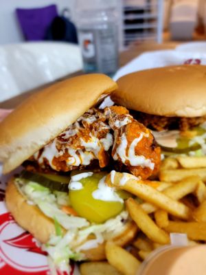 Nashville Hot Chicken by null