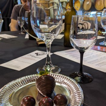 Mimi's Chocolates - Chocolatiers & Shops Near Me - Dublin, California Mimi's Chocolates - Chocolatiers & Shops Near Me - Dublin, California